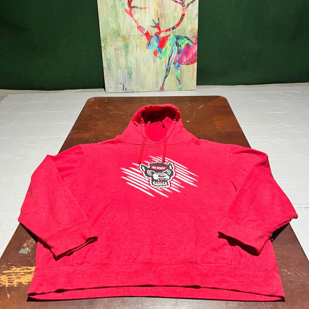 NC State Wolfpack Hoodie Red Pullover Tuffy the Wolf Graphic Sweatshirt Mens L